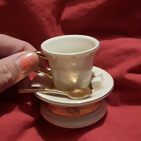Lennox Treasure Box Porcelain 1st Issue